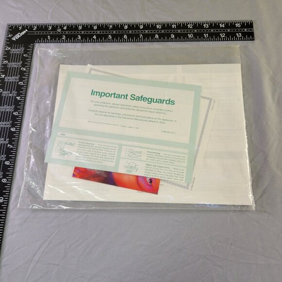 Sealed Sony PlayStation 1 PS1 Console Instruction Manual SCPH-5501 / 94005 - Picture 3 of 6